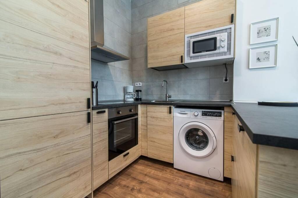 #15PIN-2 Apartamento de un dormitorio en Tetuán Madrid Exterior foto